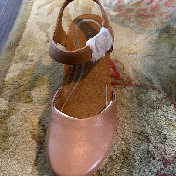 Aetrex Finley Leather Heel – Size 8.5 – Camel – New in Box - Picture 11 of 14